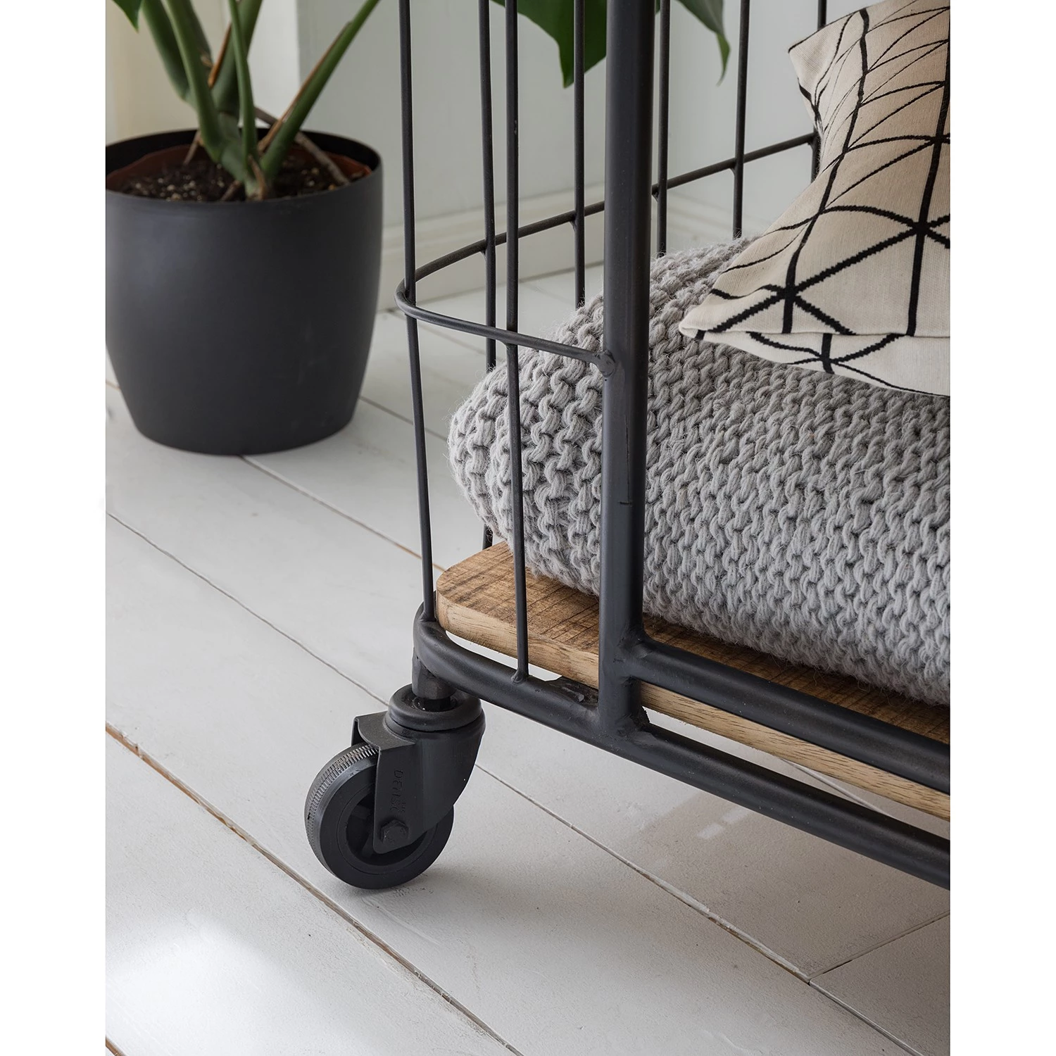 Ars manufacti Étagère Namber II - Manguier massif / Métal - Manguier / Noir 11 Ars manufacti Étagère Namber II - Manguier massif / Métal - Manguier / Noir – Image 11