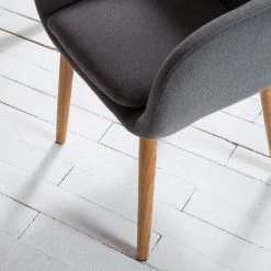 Mørteens Chaise à accoudoirs Bolands - Gris clair / Chêne -Luxe Intérieur Magasin 1000126061 180725 07402506 GALLERYIMAGES P000000001000126061