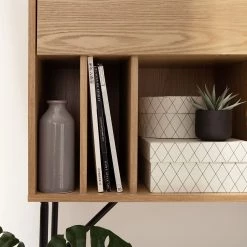 Studio Copenhagen Commode Vallsta II - Frêne / Noir -Luxe Intérieur Magasin 1000143911 190122 09464200024 GALLERYIMAGES P000000001000143911