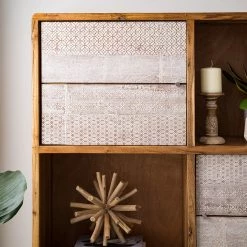 Ars manufacti Buffet haut Buuda - Partiellement en acacia massif - Écru / Acacia -Luxe Intérieur Magasin 1000182054 200227 06193100002 MOOD DETAILS P000000001000182054 mood