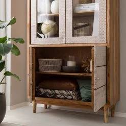 Ars manufacti Vitrine Buuda - Partiellement en acacia massif - Écru / Acacia -Luxe Intérieur Magasin 1000182056 200227 06193200018 MOOD DETAILS P000000001000182056 mood