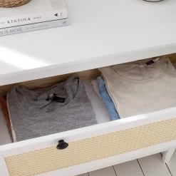 Maison Belfort Commode Belleria I - Pin massif - Blanc -Luxe Intérieur Magasin 1000187592 200430 14091600015 DETAILS P000000001000187592