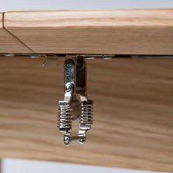 Mørteens Table Hanck - Partiellement en chêne massif - Chêne -Luxe Intérieur Magasin 1000218286 210318 08122200027 DETAILS P000000001000218286