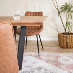 Ars manufacti Table Conna - Acacia - Largeur : 200 cm - Bord suisse -Luxe Intérieur Magasin 1000276613 220513 030 DETAILS P000000001000276613