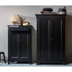 Ridgevalley Buffet haut Lamar - Pin massif - Noir -Luxe Intérieur Magasin 1000304180 211029 12341600231 MOOD DETAILS P000000001000304180 mood