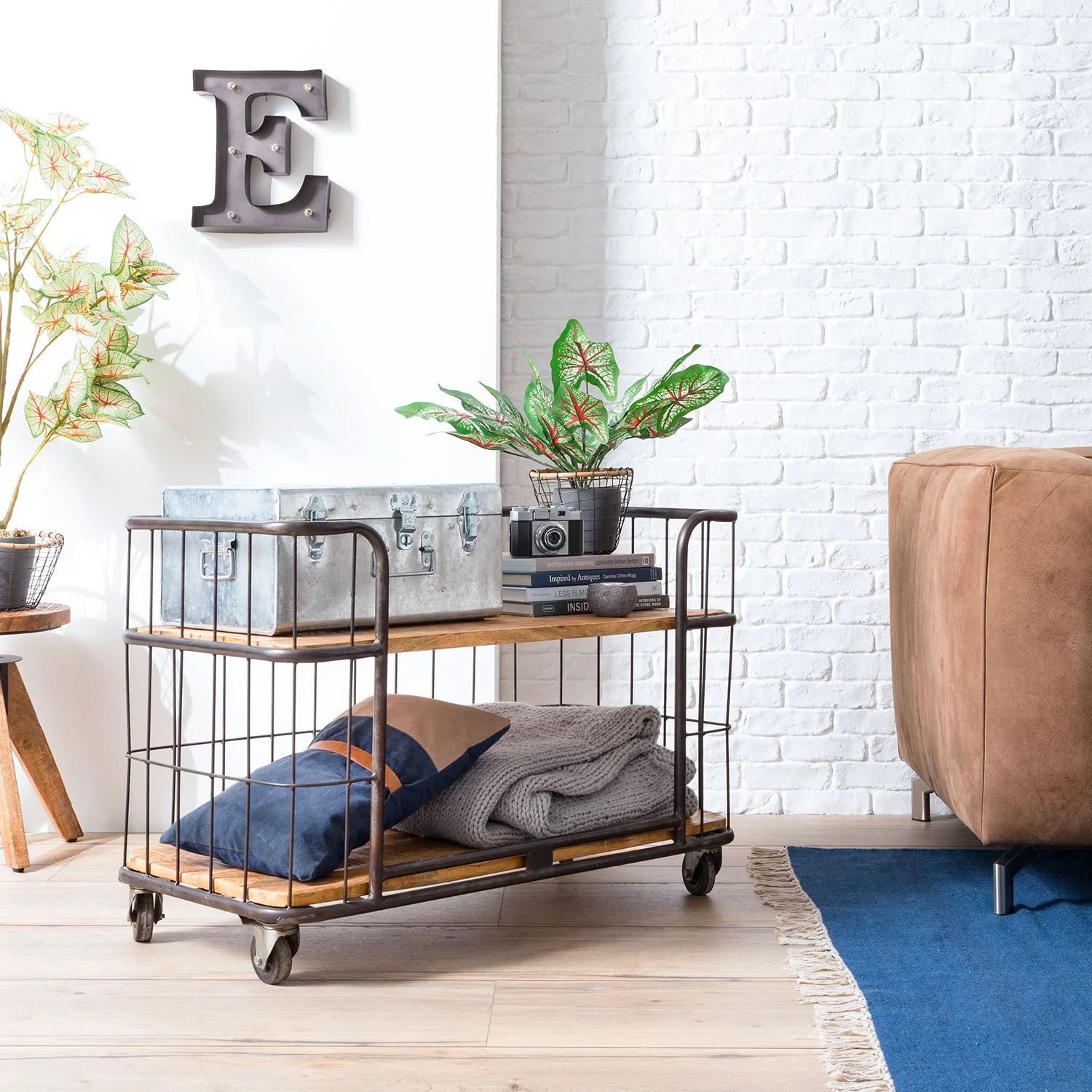 Ars manufacti Étagère Namber II - Manguier massif / Métal - Manguier / Noir 2 Ars manufacti Étagère Namber II - Manguier massif / Métal - Manguier / Noir – Image 2