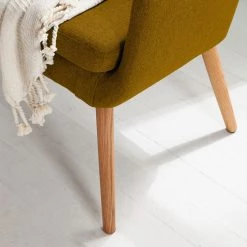 Mørteens Banquette Nicholas II - Jaune curry -Luxe Intérieur Magasin sofabank nicholas ii webstoff eiche massiv currygelb 4647080